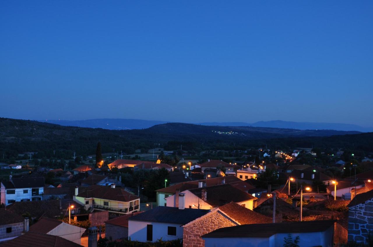 Willa Pinheirinhos - Quinta De Sao Caetano Carapito Zewnętrze zdjęcie