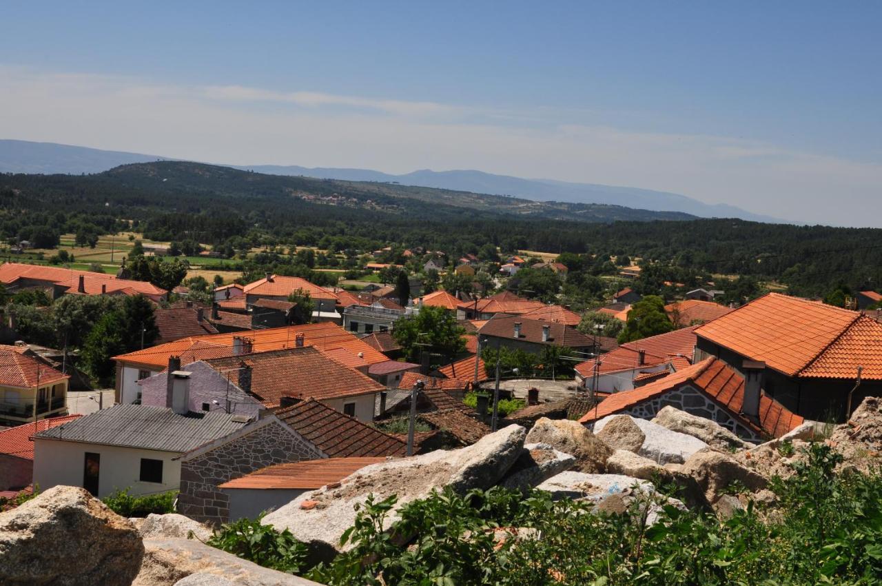 Willa Pinheirinhos - Quinta De Sao Caetano Carapito Zewnętrze zdjęcie